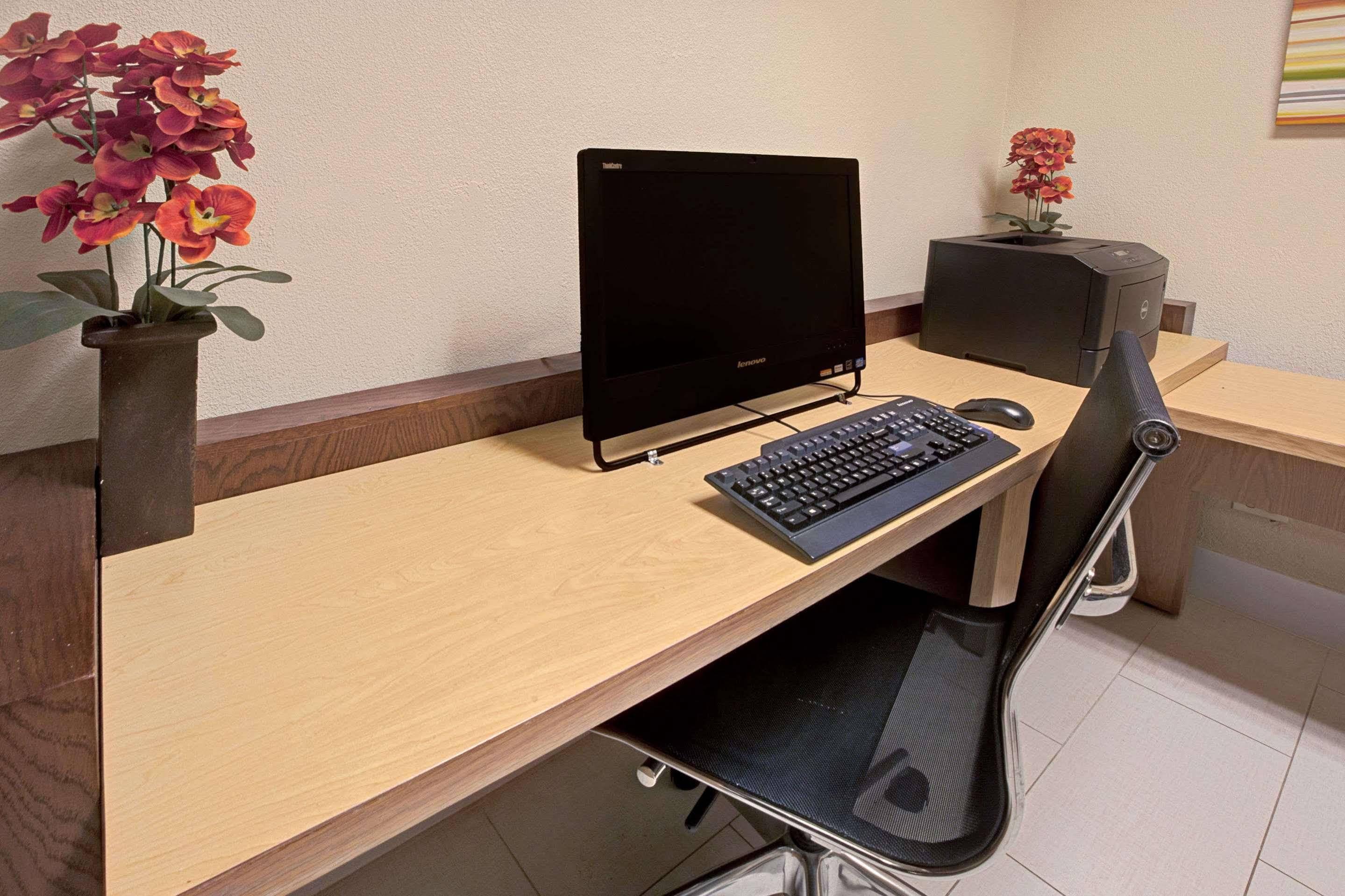 Mainstay Suites Northbrook Γουίλινγκ Εξωτερικό φωτογραφία