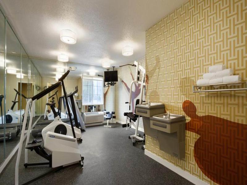 Mainstay Suites Northbrook Γουίλινγκ Εξωτερικό φωτογραφία