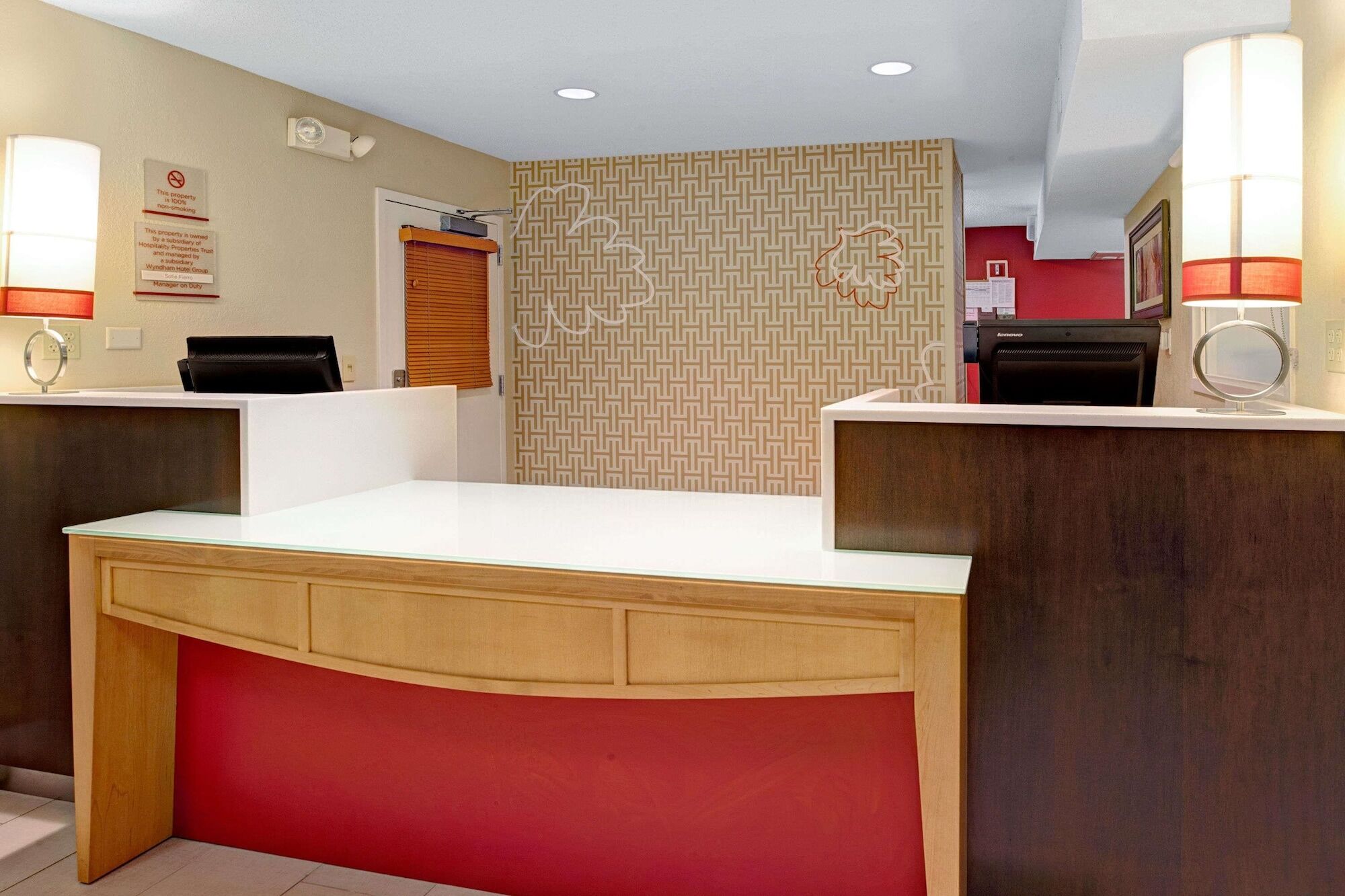 Mainstay Suites Northbrook Γουίλινγκ Εξωτερικό φωτογραφία