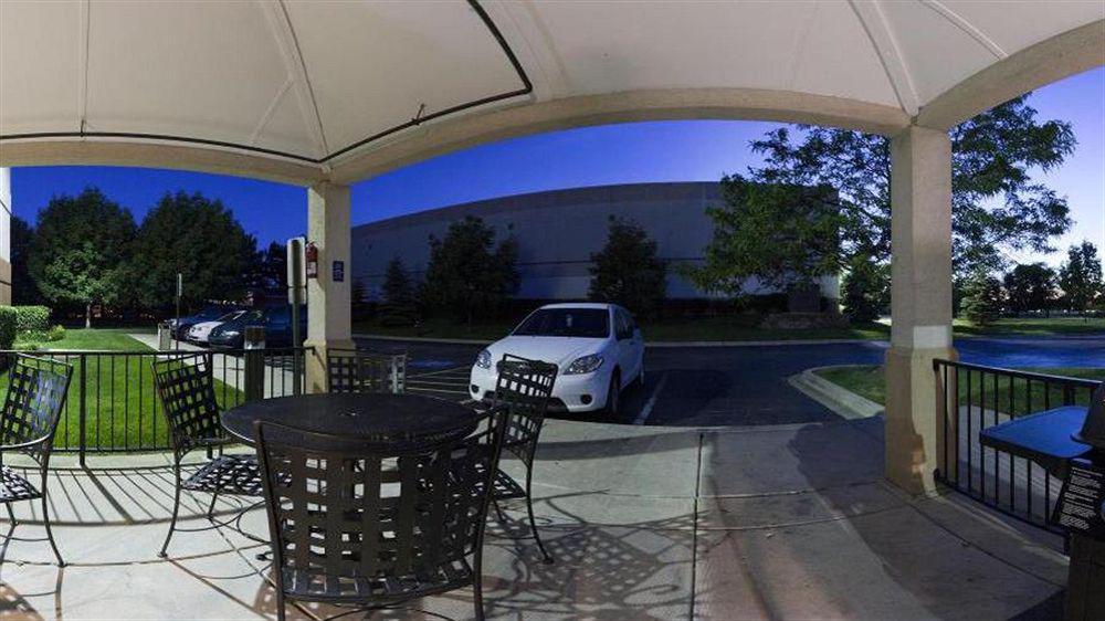 Mainstay Suites Northbrook Γουίλινγκ Εξωτερικό φωτογραφία